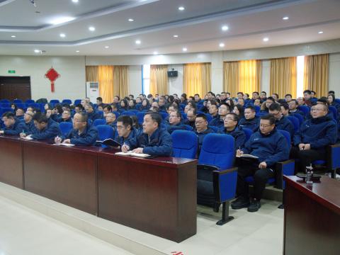 以刷新开启新征程，以国际化擘画新未来